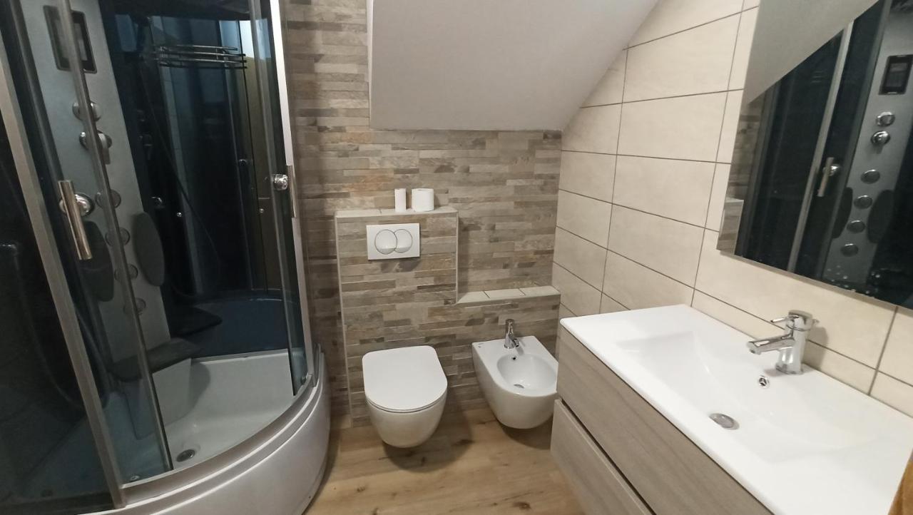 Apartma Apollonio Črni Kal Exterior foto